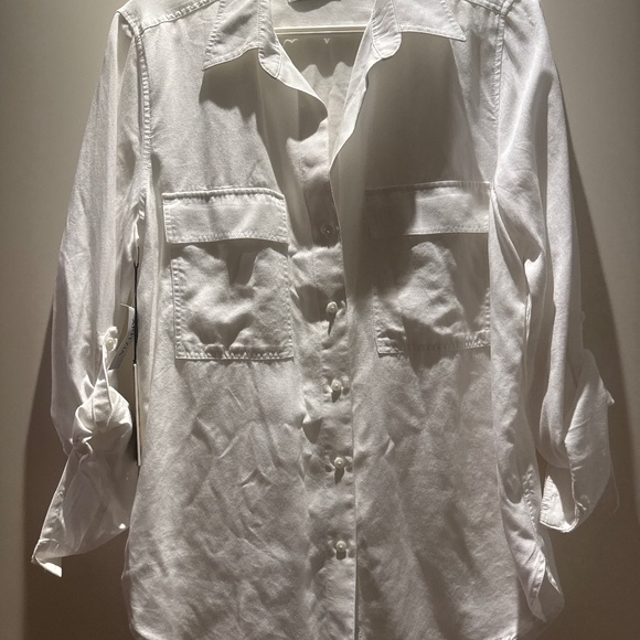 Aritzia Blouse - Picture 1 of 2